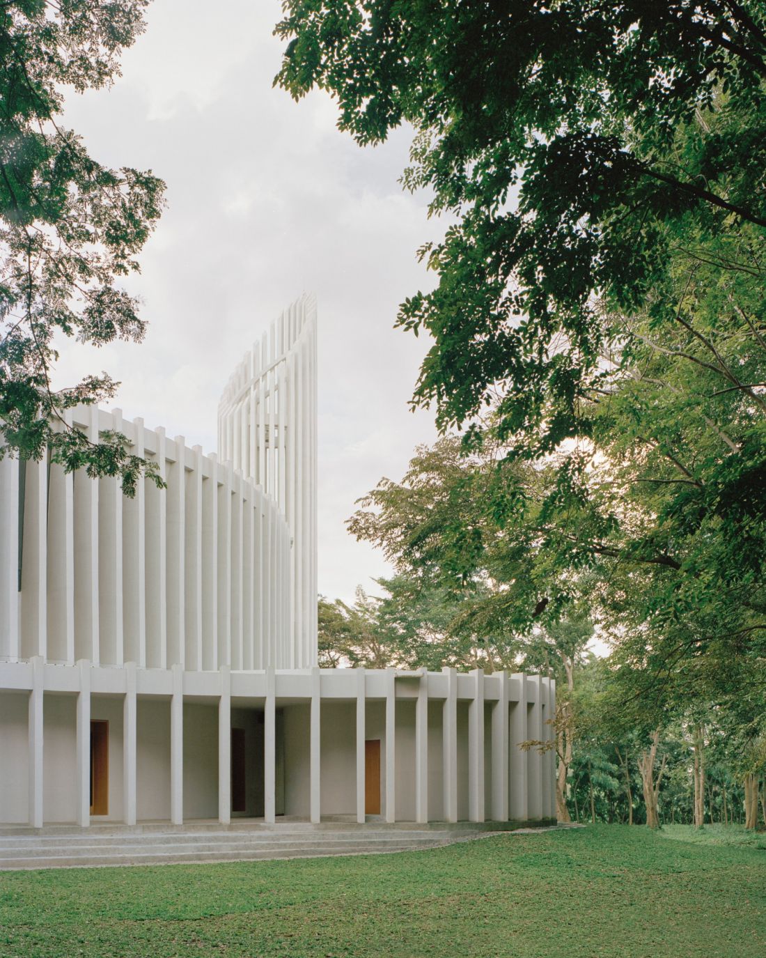 Sanktuarium de La Salle - detale elewacji