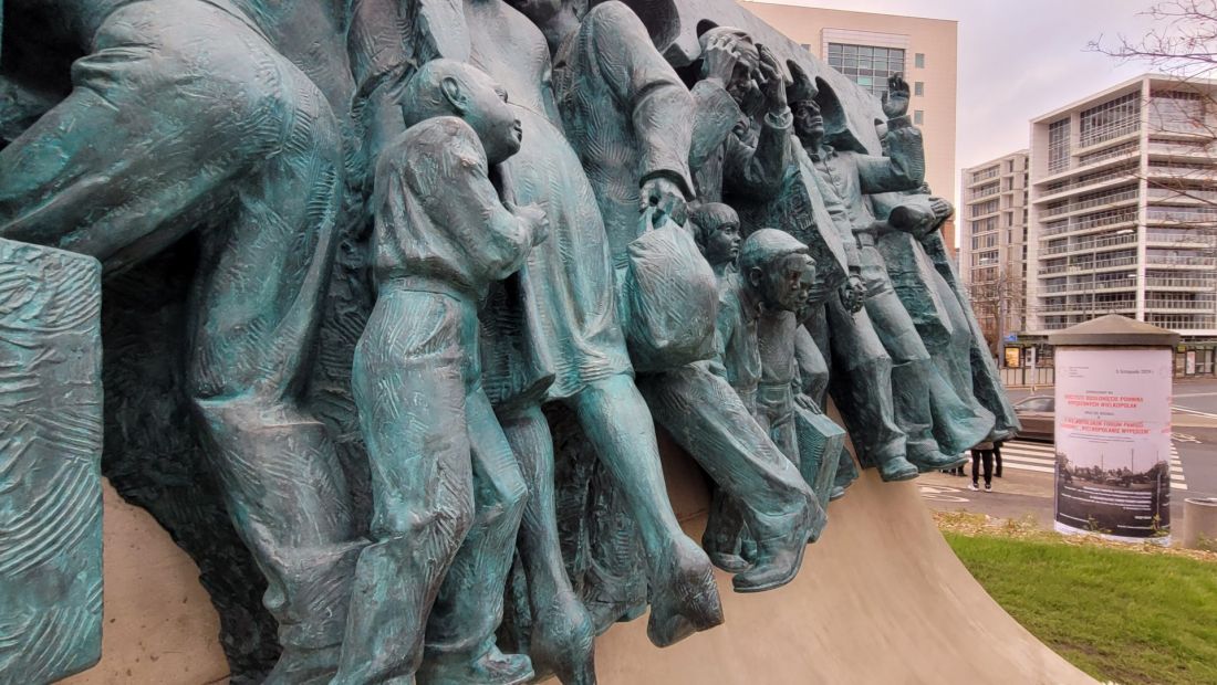 pomnik Wypędzonych Wielkopolan, Poznań, proj. Karol Badyna