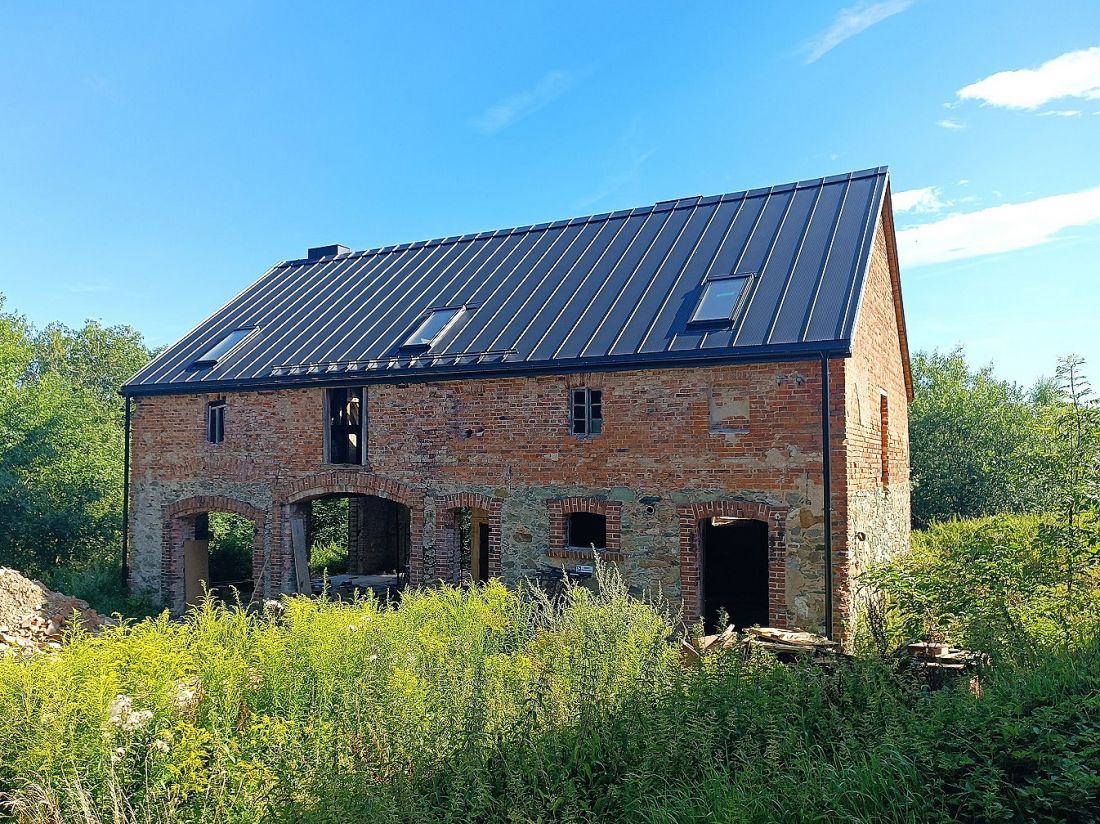 Renowacja gospodarstwa w Komarnie. ©PORT Architekci
