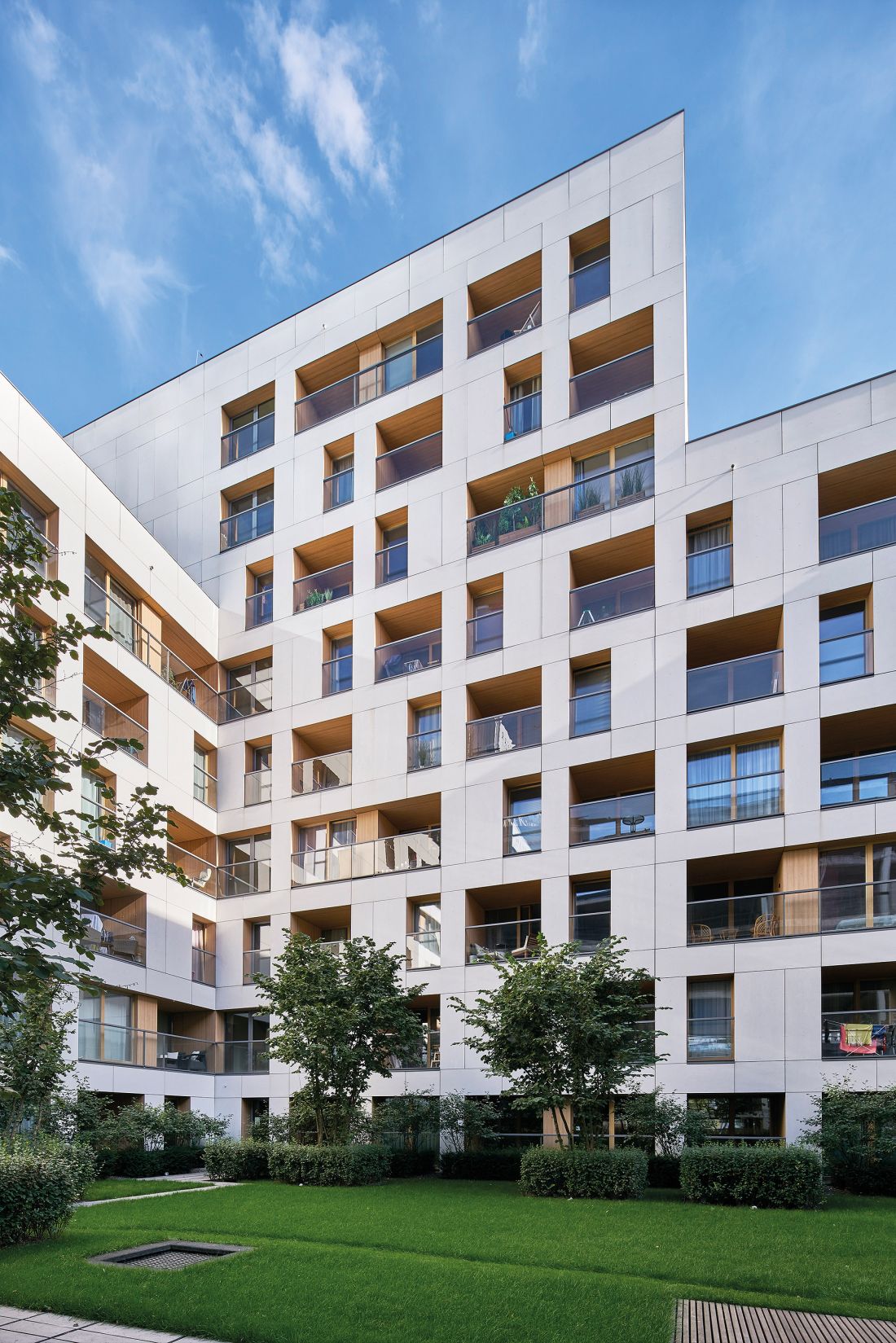 19 Dzielnica, Warszawa EQUITONE [tectiva]