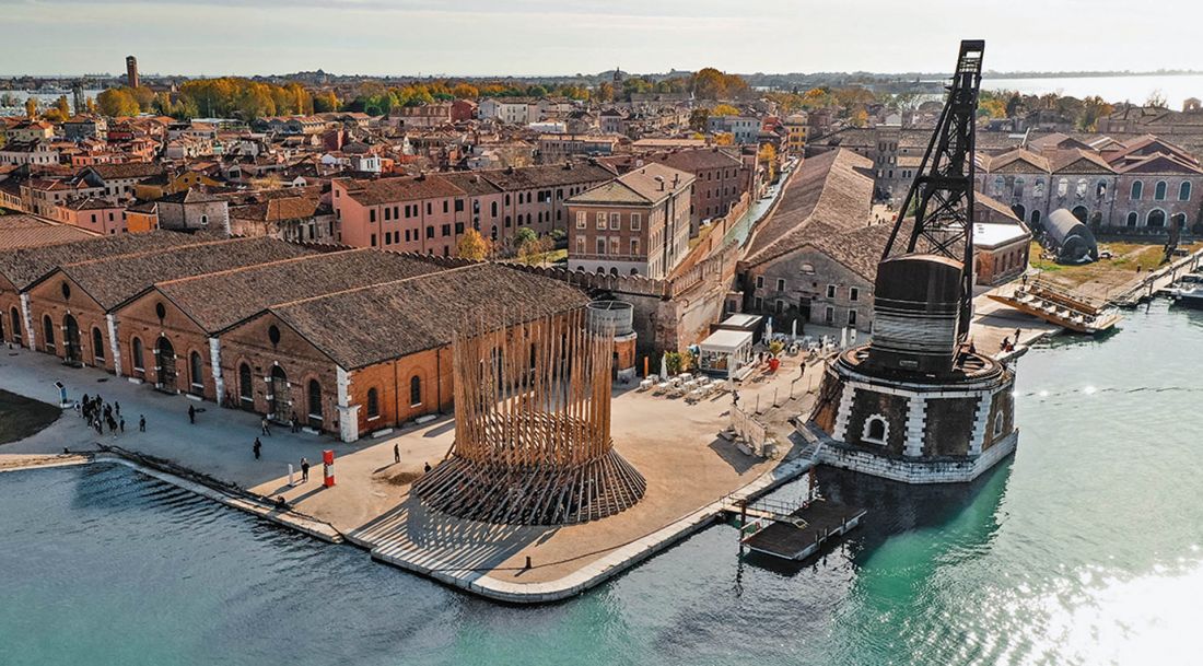 instalacja „Koyaüwe” na 17. Biennale Architektury w Wenecji, proj.: Alejandro Aravena (ELEMENTAL), 2021