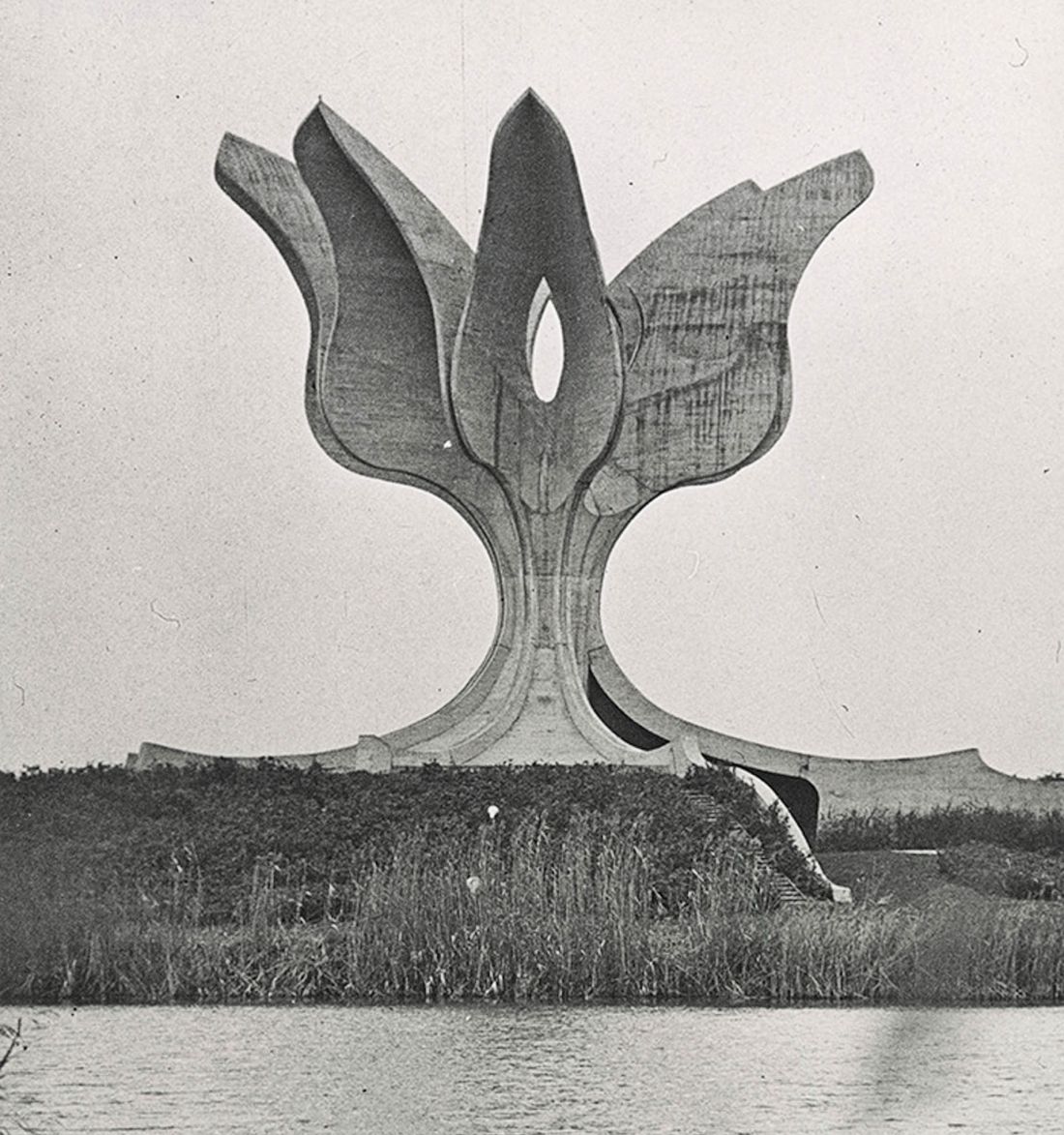 pomnik ofiar obozu koncentracyjnego, Jasenovac (Jugosławia)