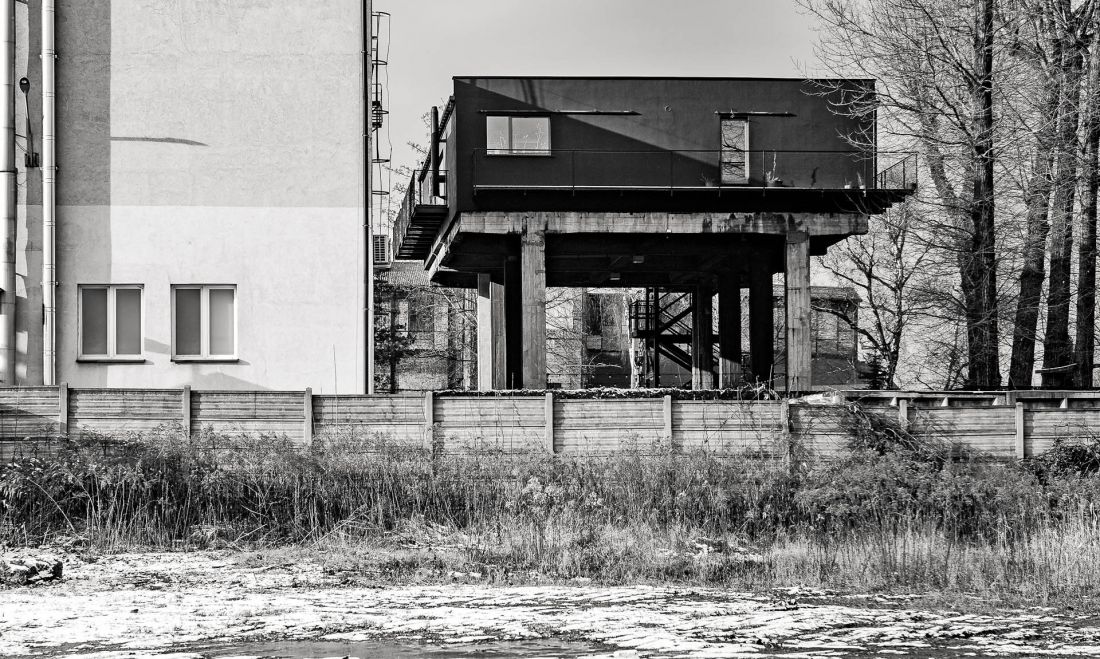 Bolko Loft - adaptacja budynku lampiarni zakładów górniczo-hutniczych na przestrzeń mieszkalną, Bytom, 2001-2003