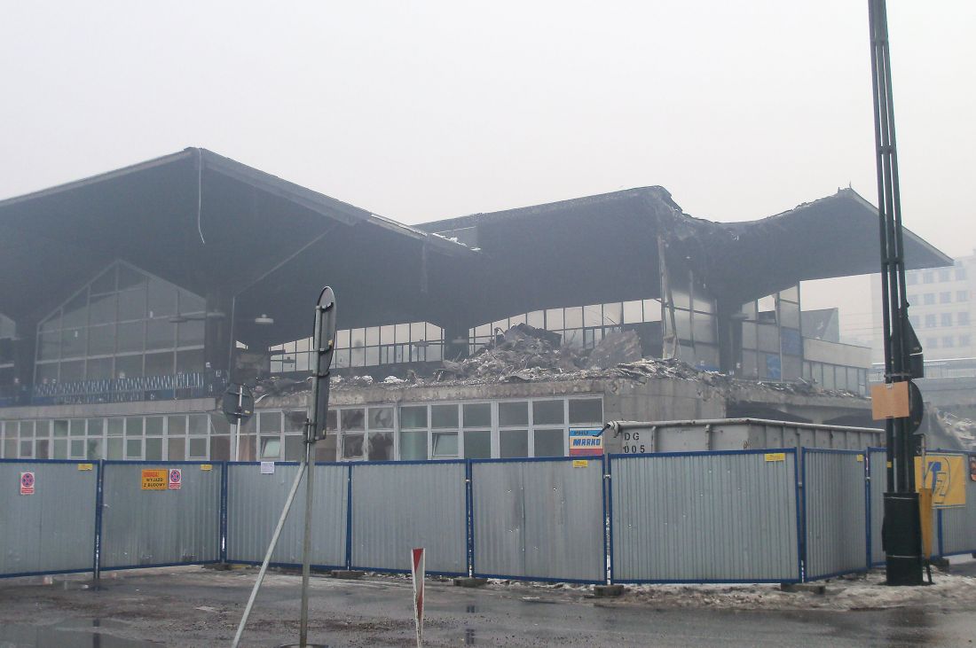 Wyburzanie hali Dworca w Katowicach, 2011 r. 