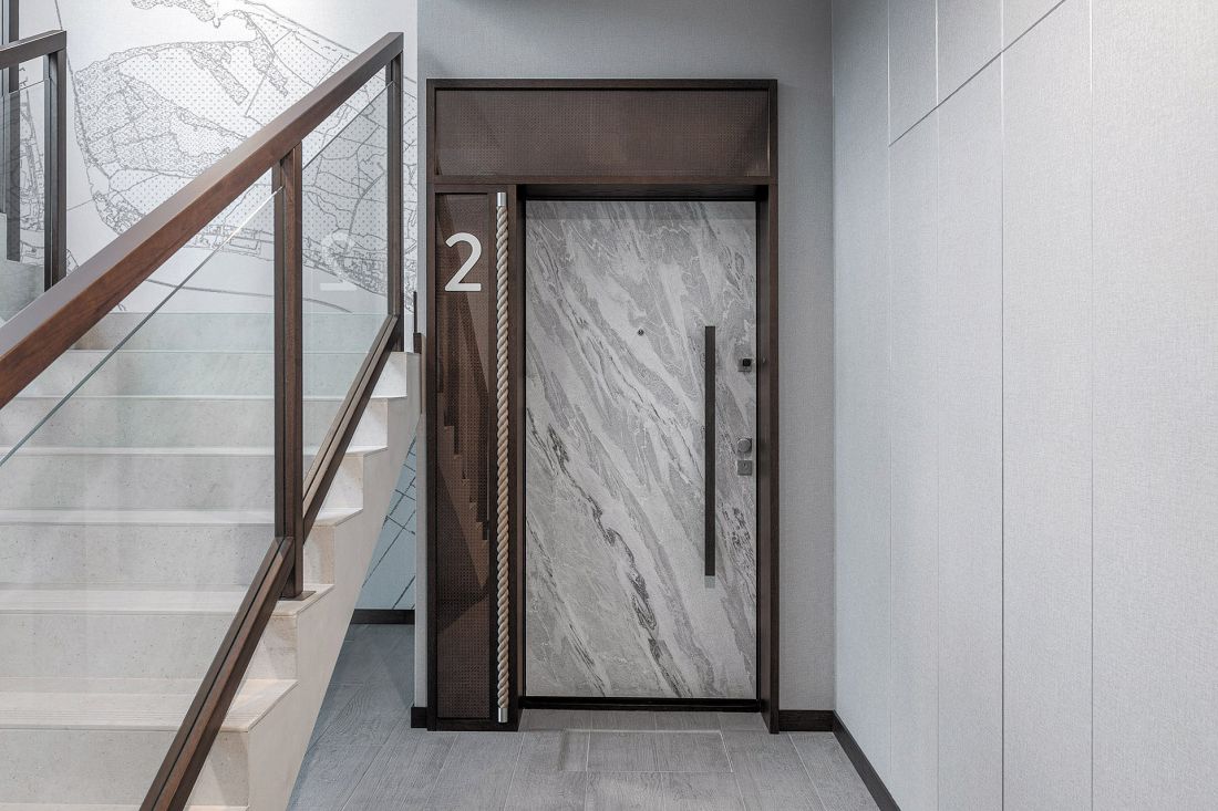 Drzwi mieszkaniowe antywłamaniowe RAPTOR EI30 . Apartamenty Sol Marina w Gdańsku