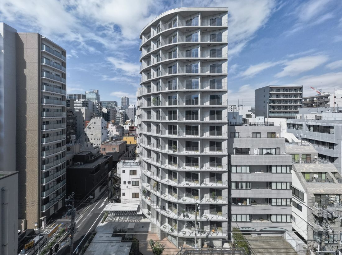 Kompleks apartamentów TOPAZ Shinokachimachi znajduje się w sercu tętniącego życiem okręgu Taitō w Tokio