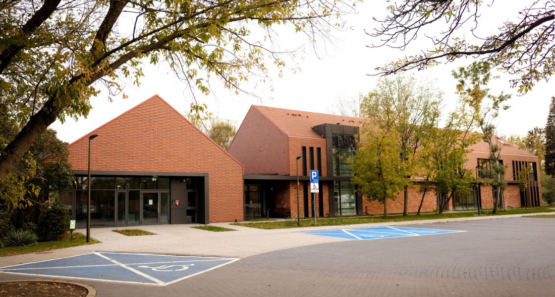 Centrum Opiekuńczo - Mieszkalne,,Ursynów”