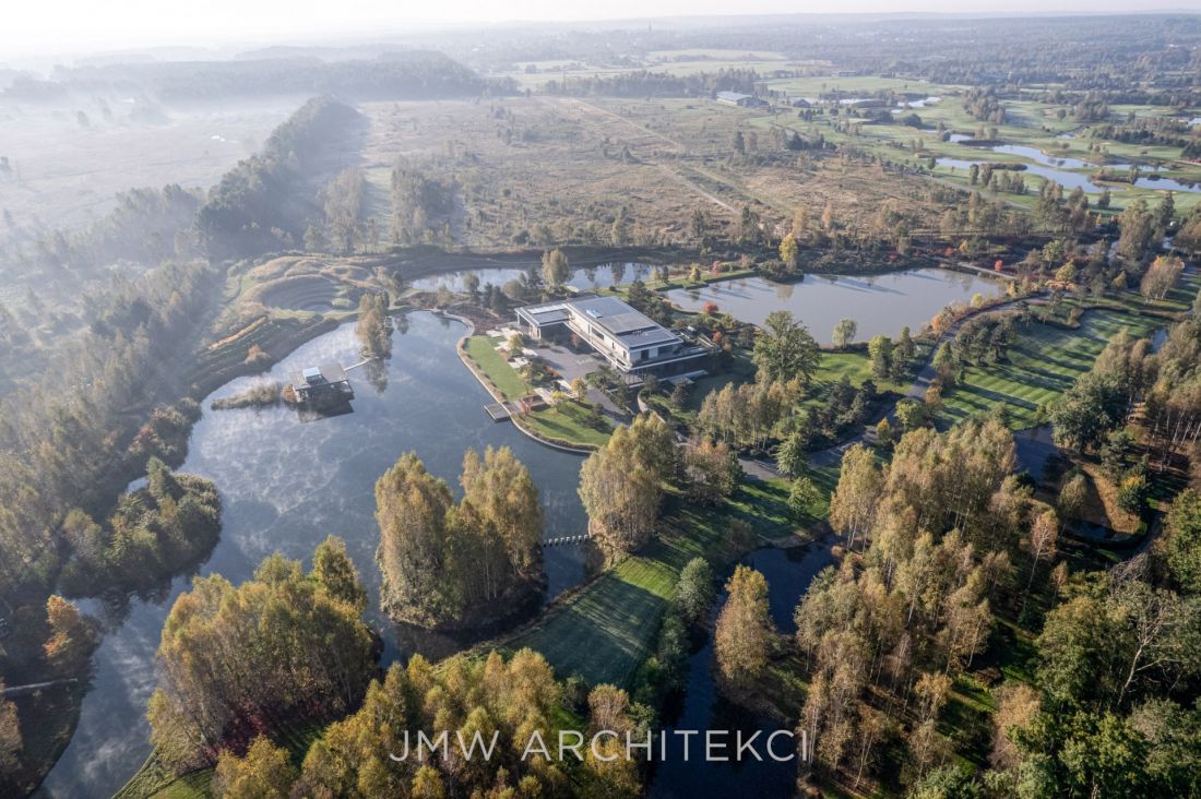 Lakefront Residence - widok z lotu ptaka 