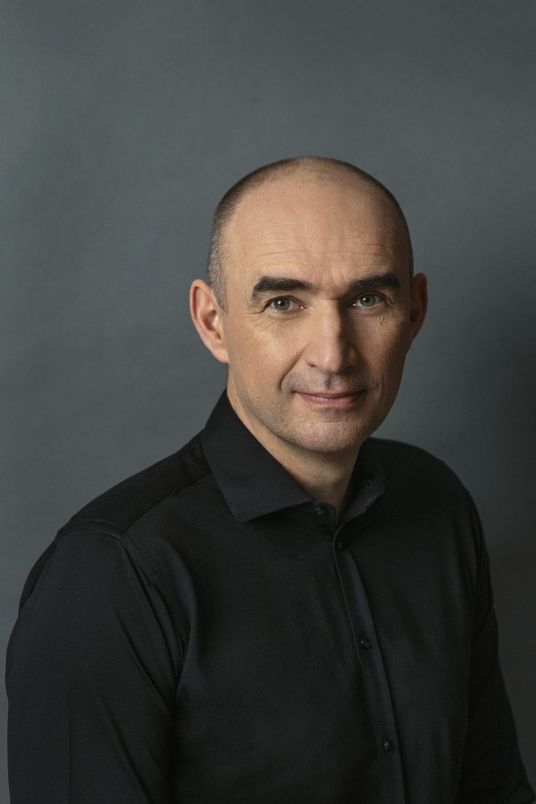 Adam Bronikowski, współzałożyciel pracowni Hola Design