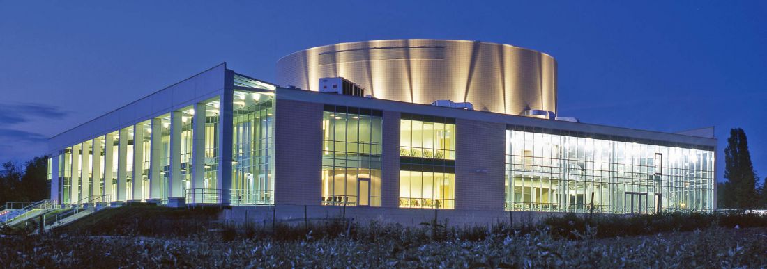 Biblioteka Techniczna i Centrum Wykładowe Politechniki Poznańskiej, kampus WARTA - 1. etap realizacji, „otwarcie”, 2000-2011