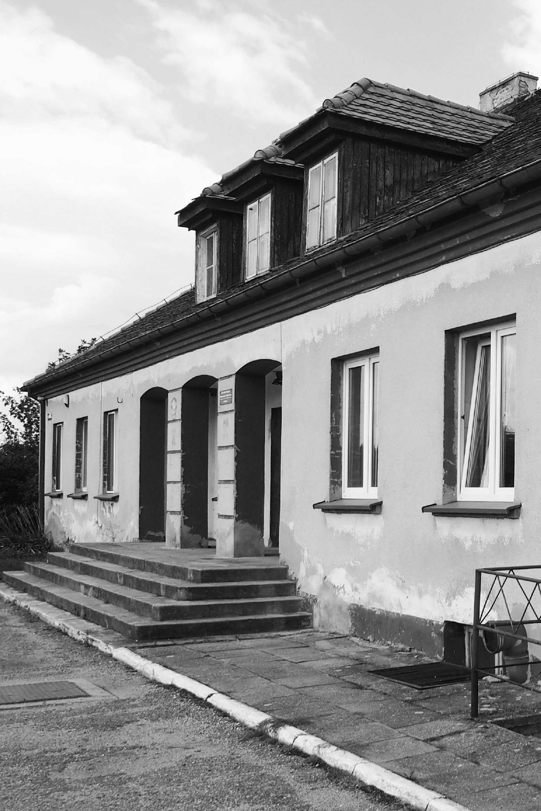 budynek przed przebudową i modernizacją