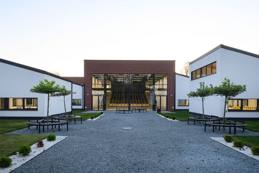 Nowa Szkoła Podstawowa nr 17 w Rudzie Śląskiej