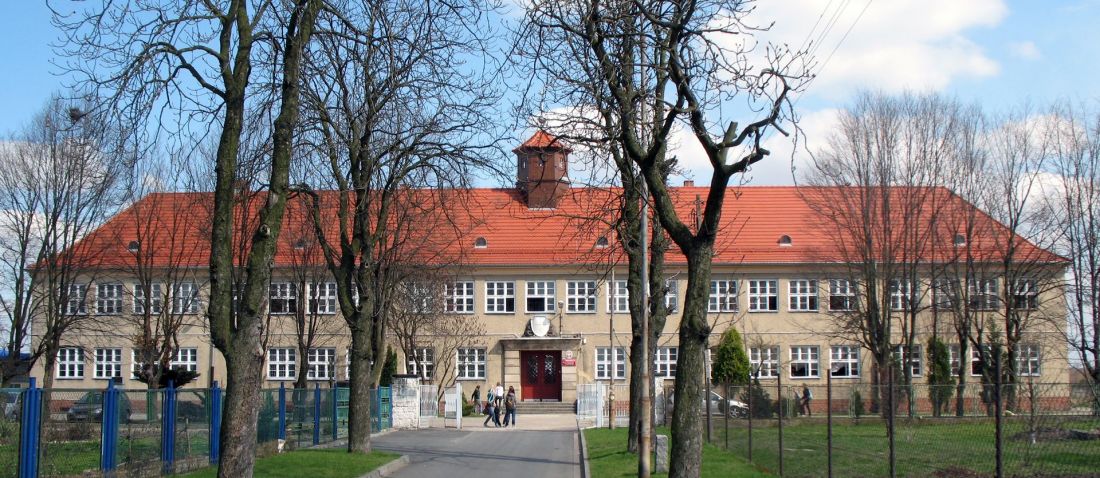 Budynek szkolny przy ul. Lubelskiej 95 we Wrocławiu
