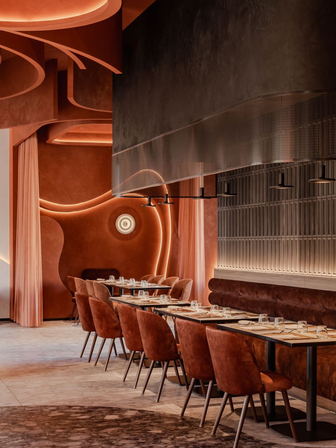 Heksagon 2.0 - nowe wnętrze łódzkiej restauracji