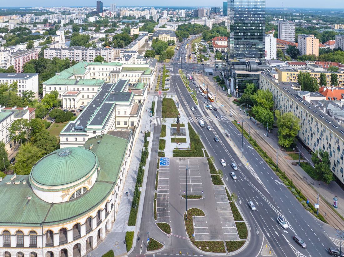 Plac Bankowy w Warszawie po zmianach