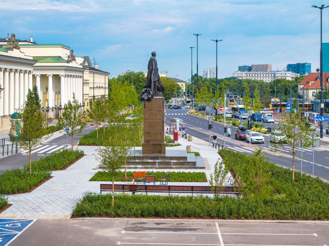 Plac Bankowy w Warszawie po zmianach