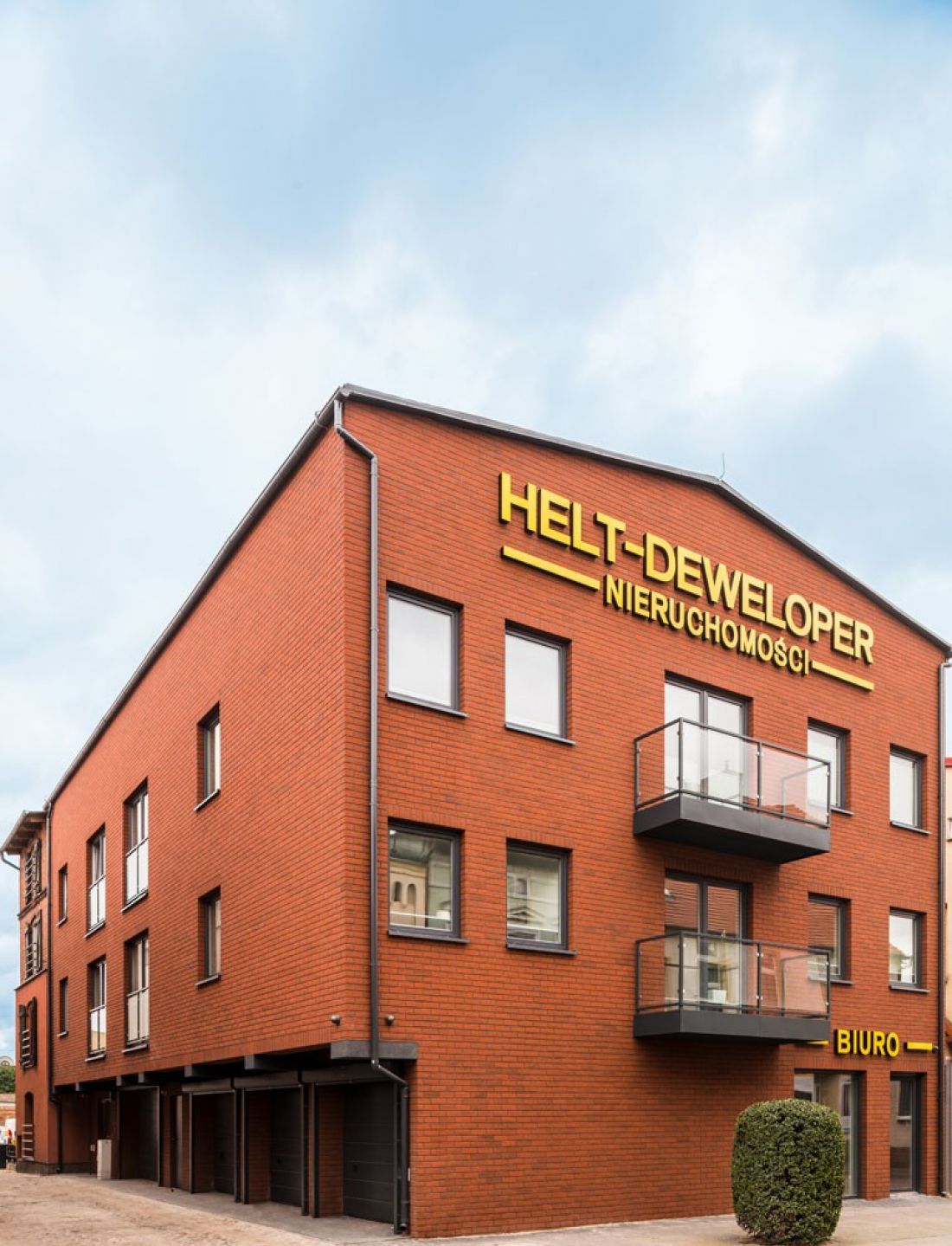 Helt, Złotów