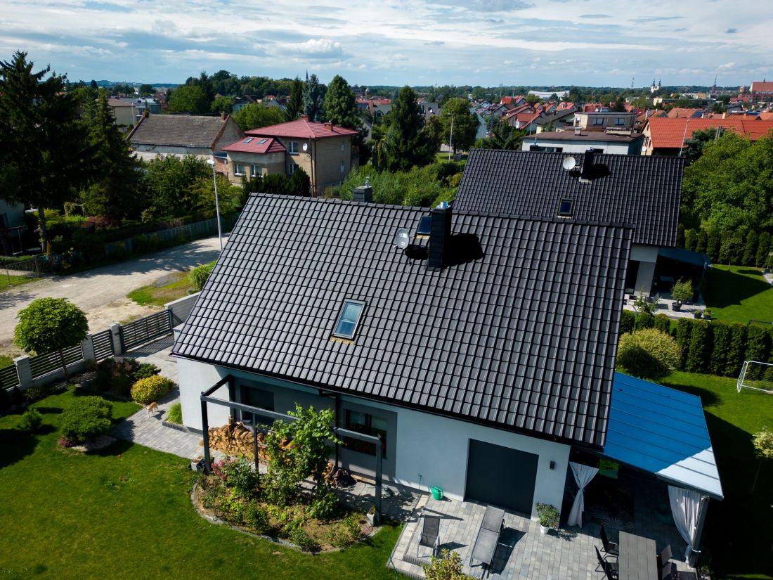 Dachówka ceramiczna PIEMONT - antracytowa angoba