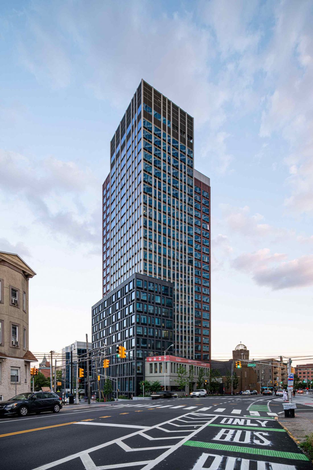Wieżowiec Journal Square Urby w Jersey City