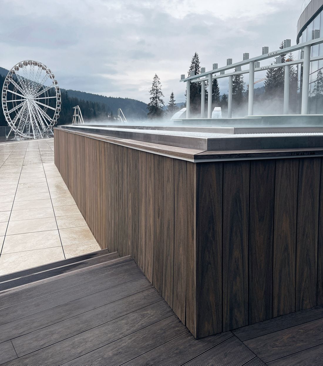 Deska tarasowa: Bruggan MultiColor, Kolor: Wenge, Obiekt: Park wodny