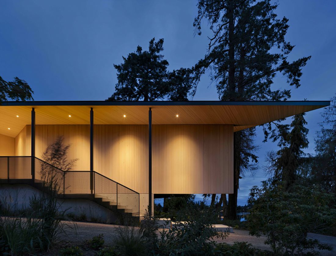 Shoreline House