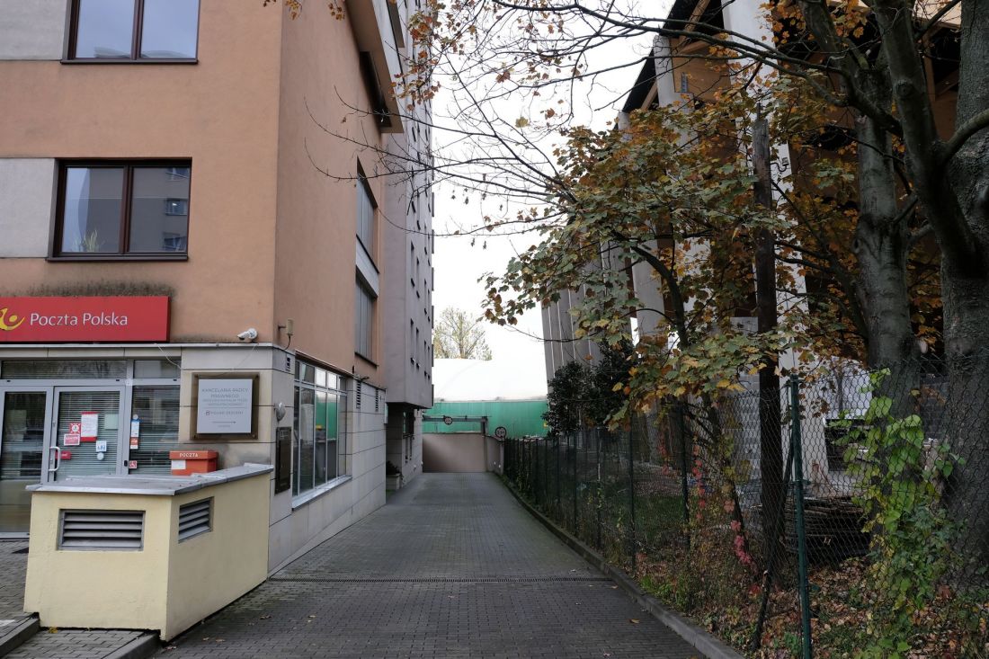 Lodowa Arena powstaje przed oknami mieszkań w bloku przy ulicy Kordylewskiego