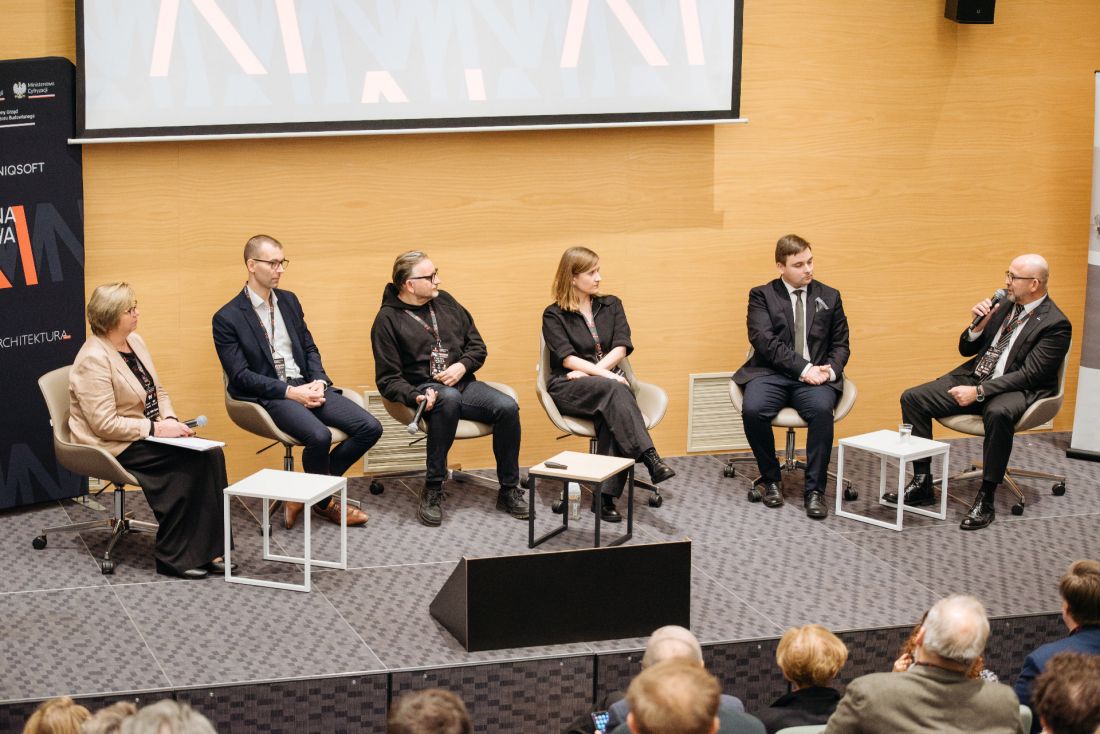 konferencja „AI – Inteligencja sztuczna, ale rewolucja prawdziwa”, panel podsumowujący