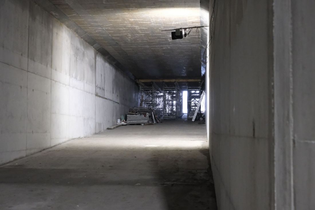 wnętrze tunelu w Memoriale na terenie obozu KL Plaszow