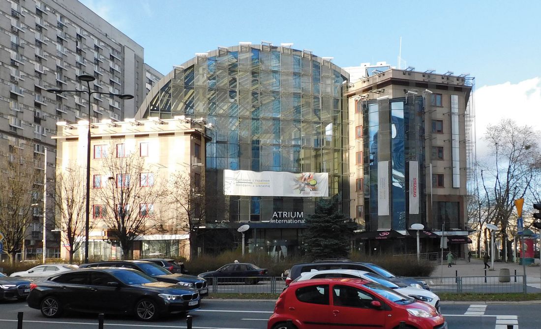 wyburzony w 2023 roku kompleks biurowy Atrium Business Centre, Warszawa,