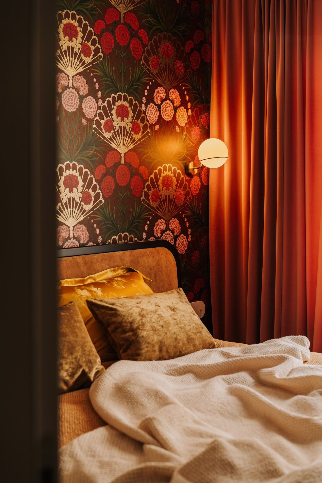 Kobiecy apartament z charakterem od pracowni Buduar