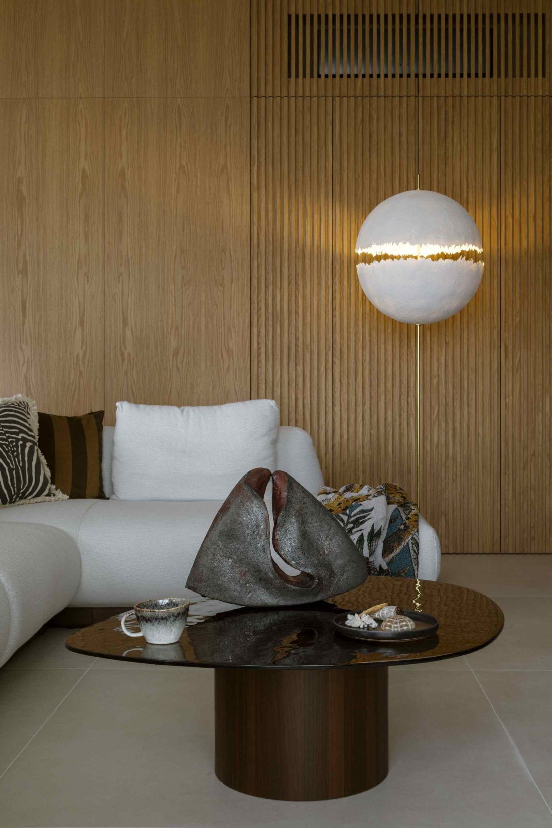 120-metrowy penthouse w Wilanowie zaprojektowany przez pracownię HOLA Design