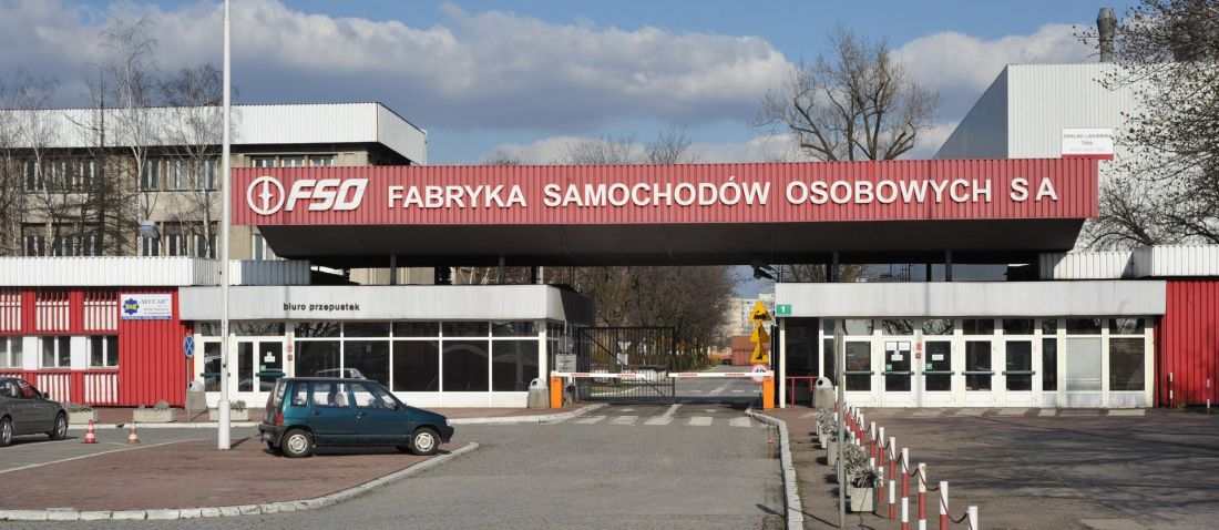 Brama Główna do zakładów F.S.O. w Warszawie