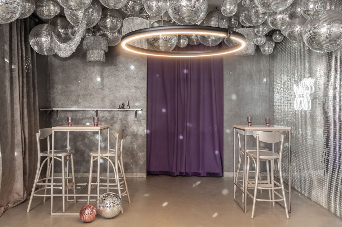 RIBBY circle up&down LED suspended