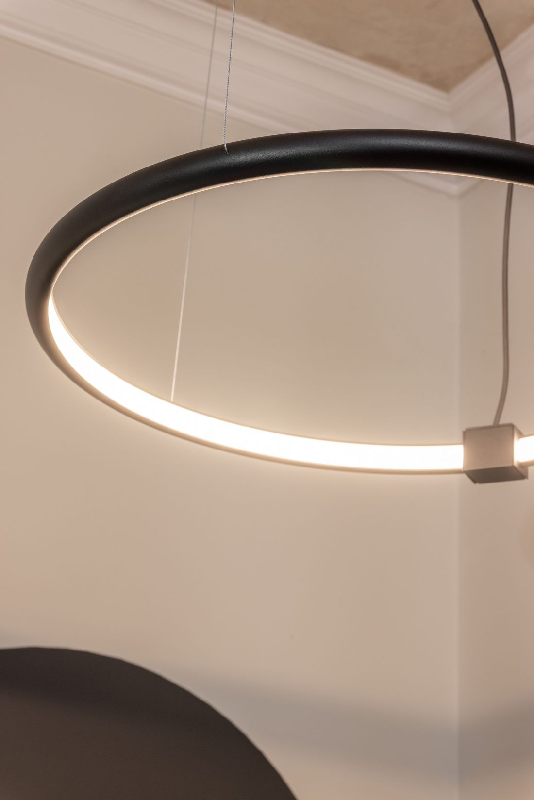 BUCLO in LED suspended