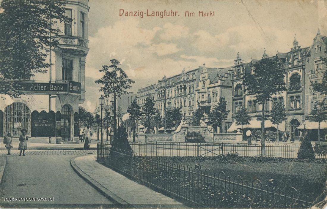 Gdańsk, wrzeszczański rynek z fontanną i skwerem w 1913 r. 