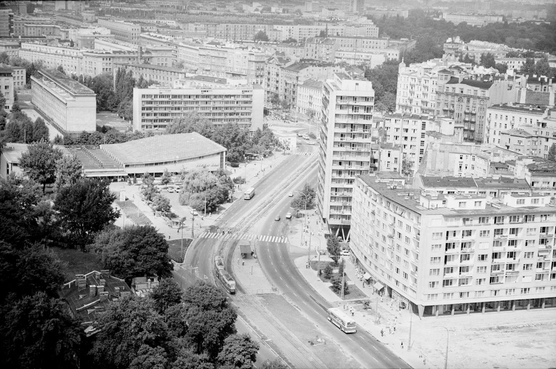 widok na ul. Puławską między ul. Goworka a pl. Unii Lubelskiej