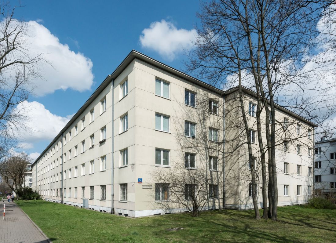 Budynek kolonii XII WSM przy ul. Popiełuszki 14 w Warszawie