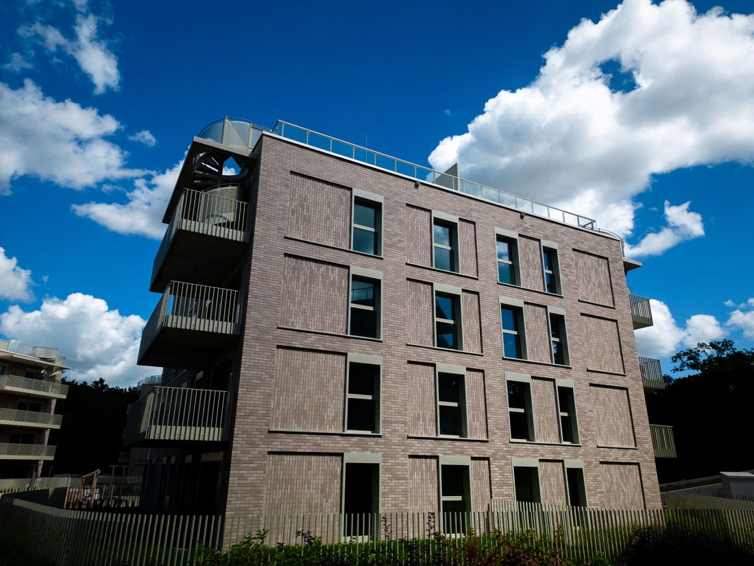 Apartamenty przy Parku Szczytnickim we Wrocławiu. Płytka klinkierowa AARHUS z oferty Röben