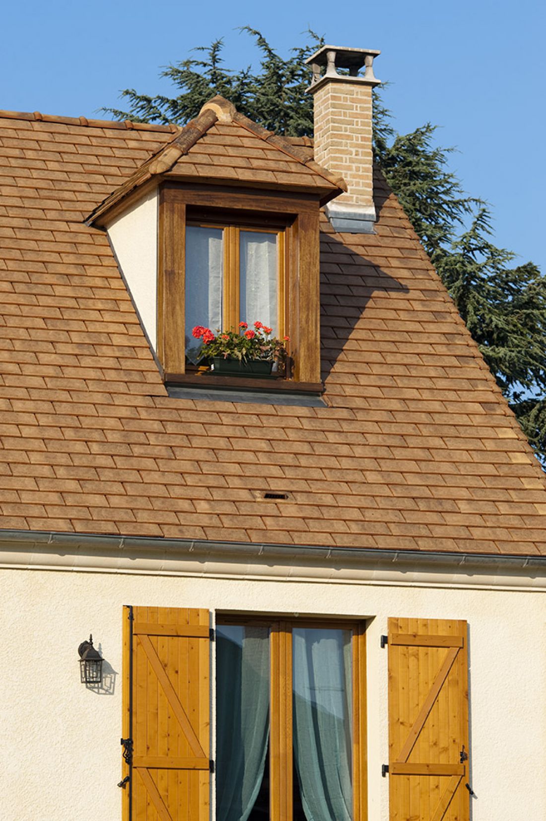 Dachówka ceramiczna Terreal  Rully kolor Champagne Sandfaced