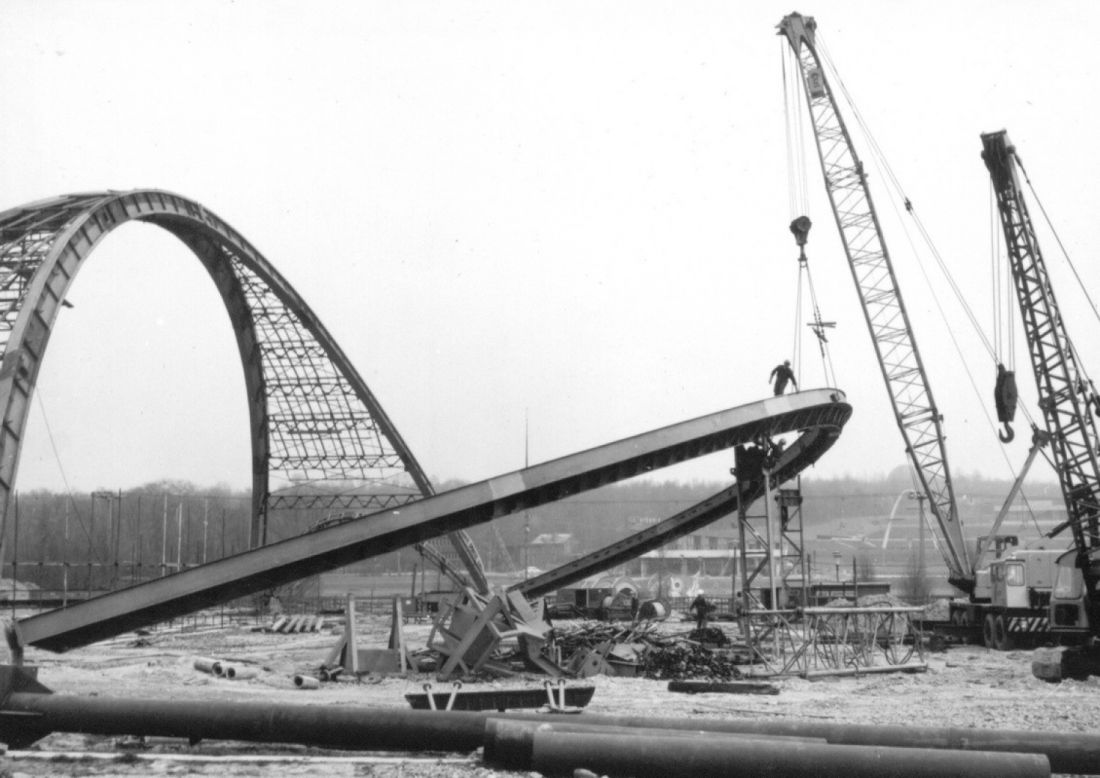 budowa hali Kapelusz, lata 1967-68