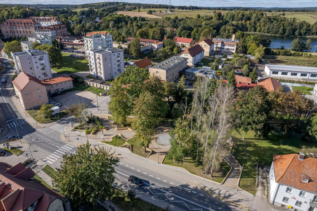 Zakątek Zadumy w Rynie
