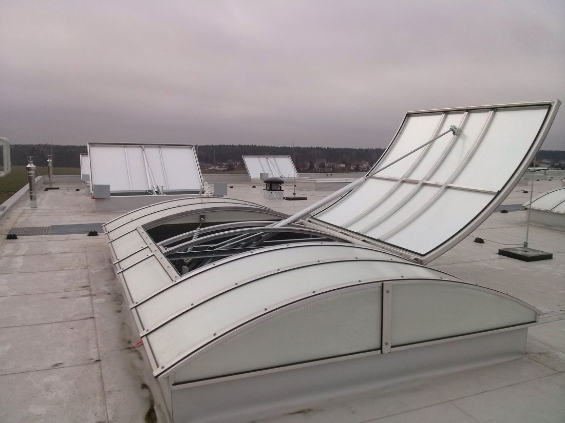 Zintegrowany system oddymiania i przewietrzania