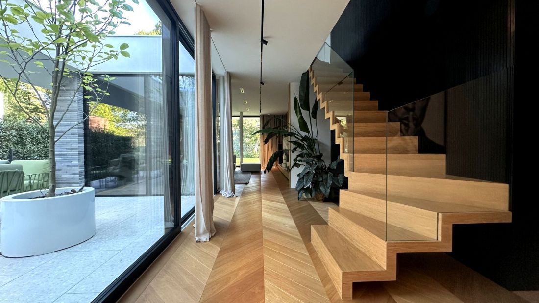 Forrest House