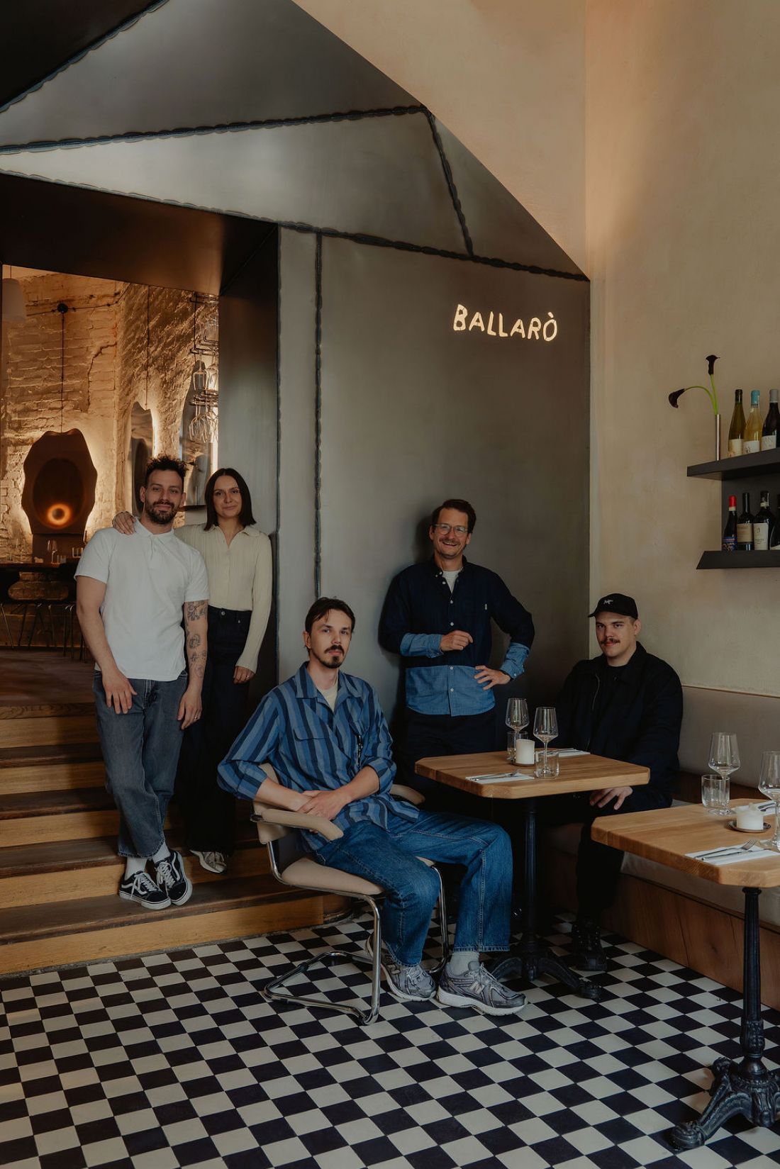 Wnętrza restauracji Ballarò w Warszawie