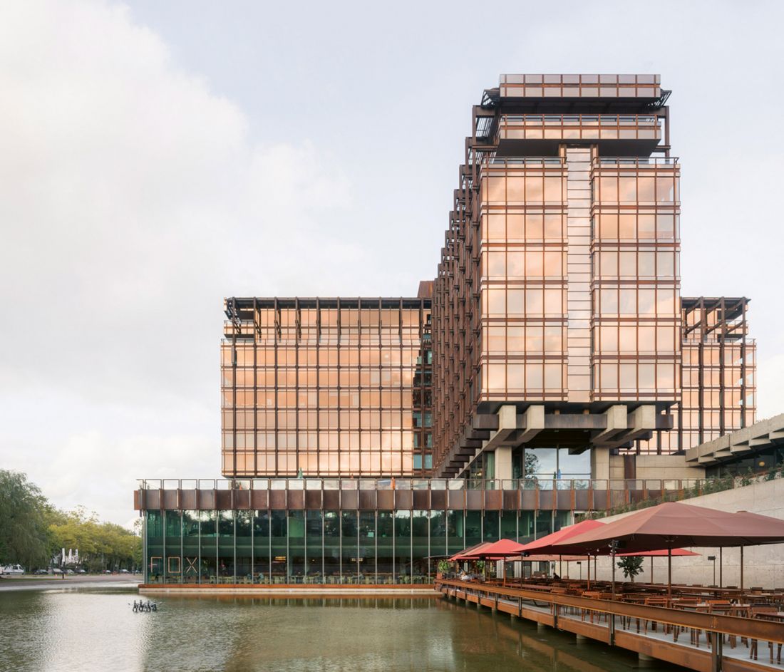 Royale Belge, proj.: Bovenbouw Architectuur, Caruso St John Architects, DDS+ architects