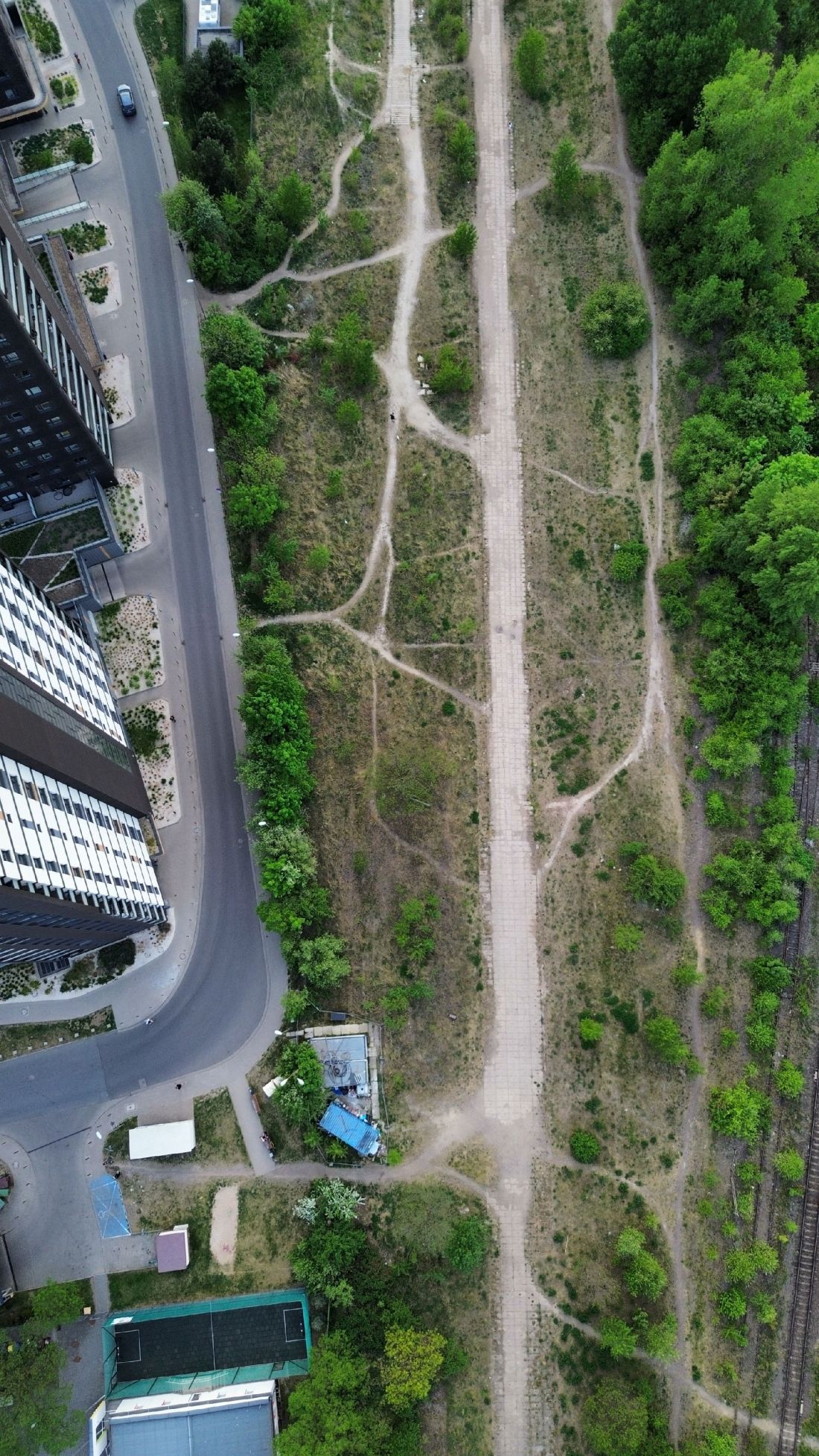 działka przeznaczona pod Park Henrykowski we Wrocławiu