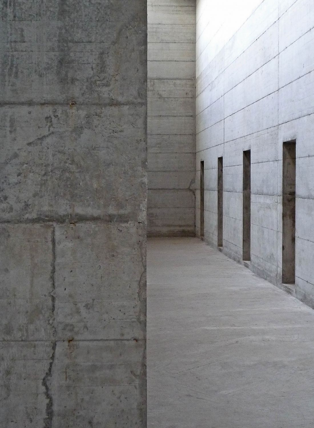 abstrakcyjne wnętrze, Peter Märkli, La Congiunta, Giornico, Ticino, 2009 rok