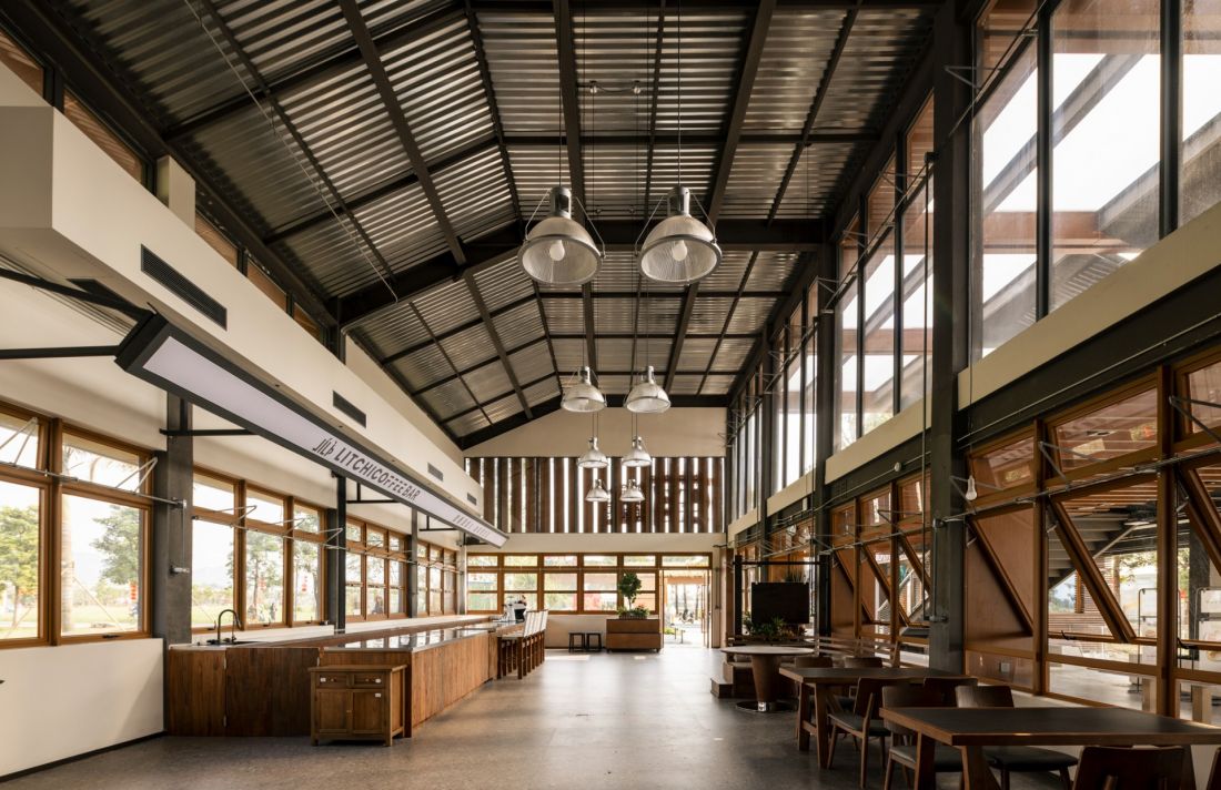Zhuhai Chillong Dreamland Barn Restaurant, Zhuhai