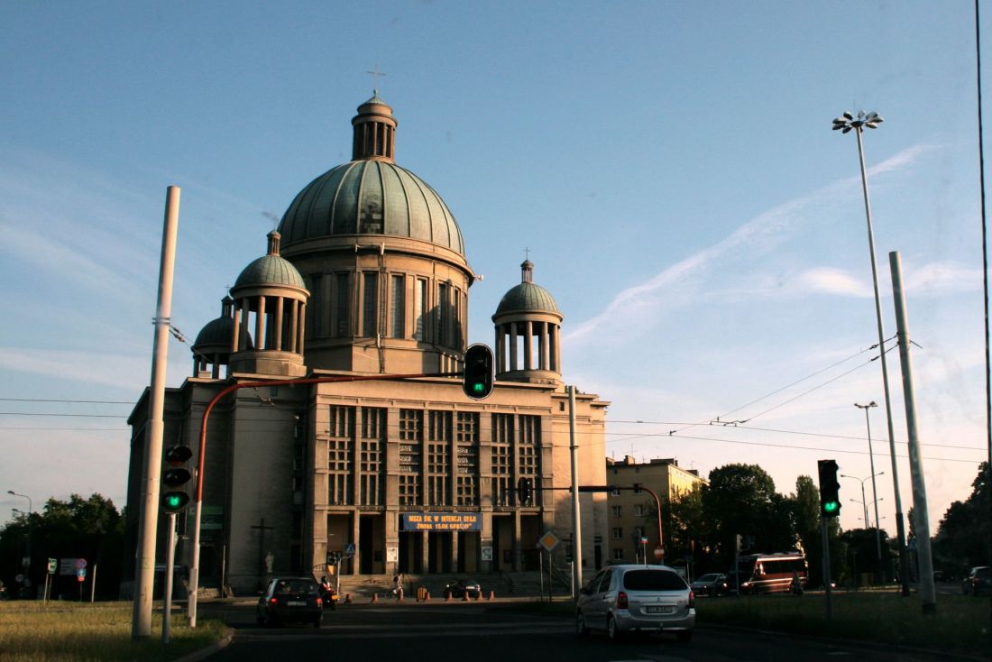 Kościół pod wezwaniem świętej Teresy od Dzieciątka Jezus i świętego Jana Bosko w Łodzi