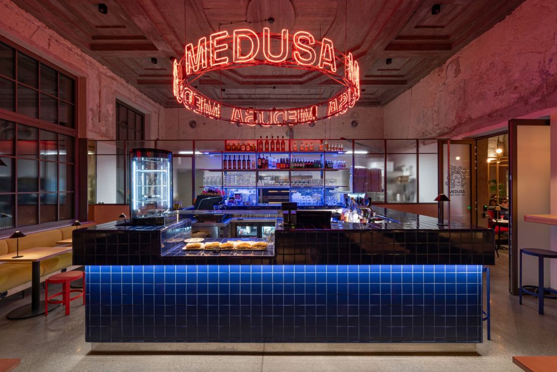 Restauracja Medusa Pizza Bar w Betonhausie w Poznaniu